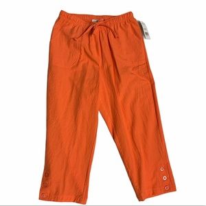 NWT Rebecca Malone Pull on 
capri cropped pants SM